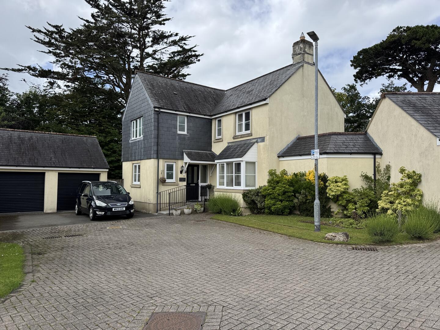 5 bed property in College Way, Truro
